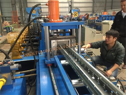 YX71-115 Shelving Profile Machine