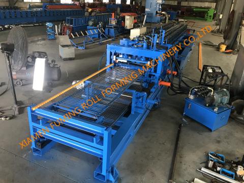 YX26 Upright Machine